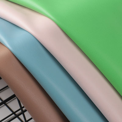 Su geçirmez Nappa Solunumlu PU Deri Ultra Yumuşak Cilt Hissesi