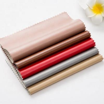 PU Tc Kumaş Napa Tahıl Deseni Sentetik Deri Cüzdan Kutusu Ayakkabılar Ntoebook Fotoğraf Albümü Deri Kumaş