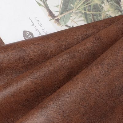 1Çantalar için.0mm PVC Deri Çizik Dirençli Kanepe Sahte Deri Retro Yağ Fırçası