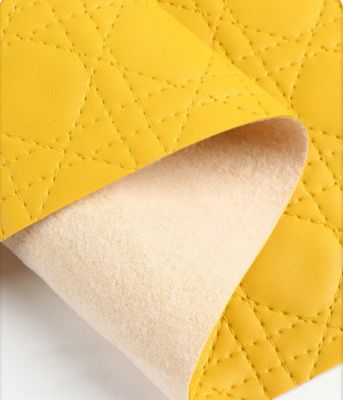 Çantalar için su geçirmez yapay PVC deri nakışlı plaid dokuma desen