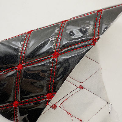 Custom Quilted PVC Leather Car Foot Mat 4.6mm Kalınlığı köpükle kaplanmış Stretchy Fit Embossed Embroidered Car Seats Çantalar için kanepeler