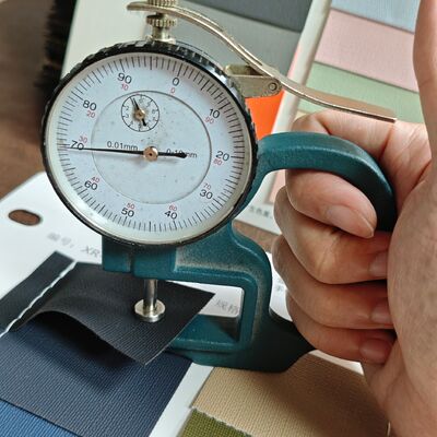 Mikro Mühür Düzümü PVC Sentetik Deri Ruloları Ciltler Cüzdanlar Mobilya Araç İç mekanı